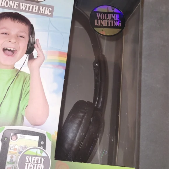 2 x Kids Headphones w/mic. - Picture 8 of 16